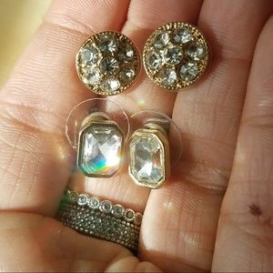 ❗️SOLD❗️New York & Company Cubic Zirconia Earrings